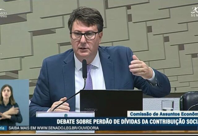 Jurídico do Ciesp esteve no Senado em apoio ao PL que propõe perdão dos débitos da CSLL