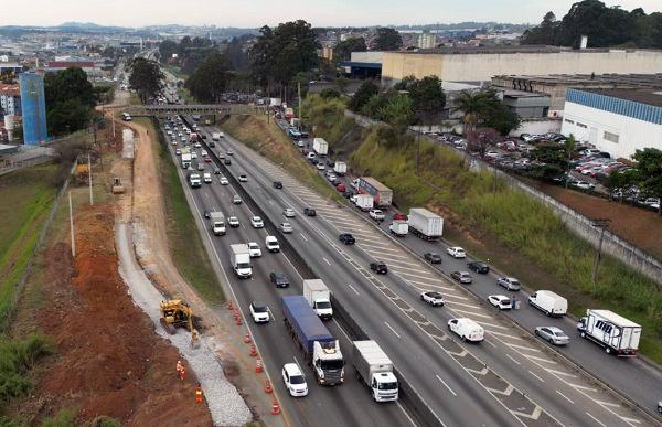 Concessionária faz desmonte de viaduto nesse fim de semana