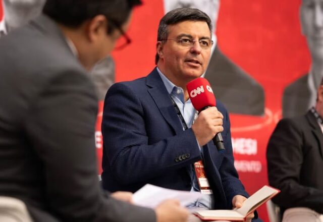 Taxa de juros alta, meio ambiente e educação marcam abertura do evento para discutir a indústria promovido por Fiesp, Ciesp, Firjan e CNI em parceria com o canal CNN Brasil