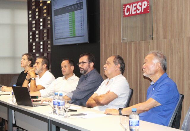 Reunião do Conselho debate as preocupações dos industriários