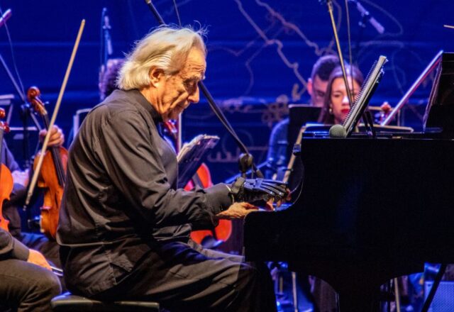 Em noite emocionante, Maestro João Carlos Martins e Bachiana Filarmônica SESI-SP se apresentam em Jundiaí