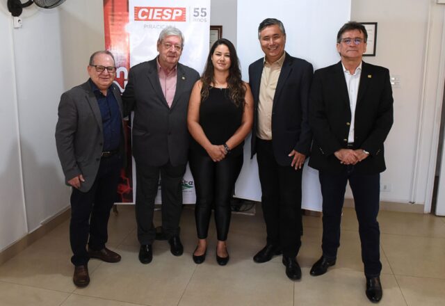 O CIESP-Piracicaba, realizou homenagens do 16º Destaque Industrial, através de moção de aplausos e votos de congratulações, entregues pelo do Vereador Pedro Kawai.