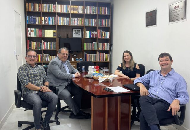 Equipe da Câmara de Conciliação e Arbitragem visita CIESP Rio Claro