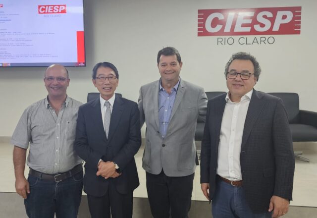 A Diretoria Regional do CIESP em Rio Claro, promoveu na tarde de ontem, 6 de dezembro, a última reunião plenária do ano.