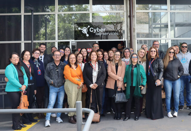 Laboratório de Cibersegurança do Senai em São Caetano recebe comitiva de 42 gerentes do Ciesp