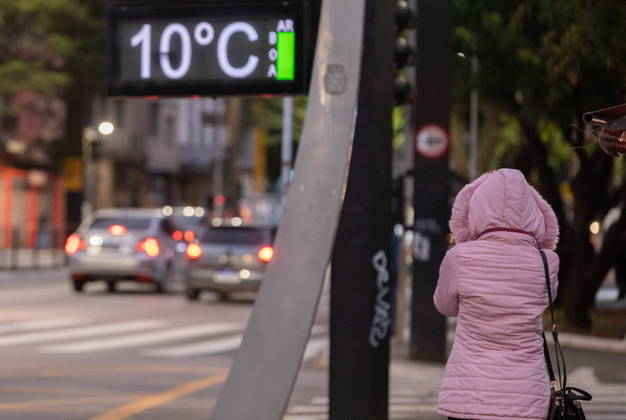 Até quando vai fazer frio em SP? Massa de ar frio trouxe mais chuva do que o esperado