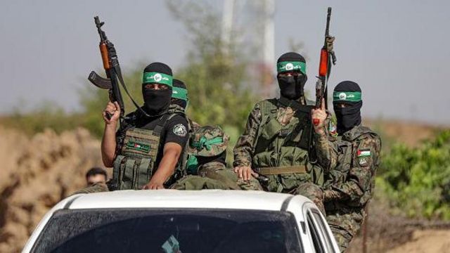 Hamas diz que mais de 200 pessoas morreram em ataques noturnos de Israel…