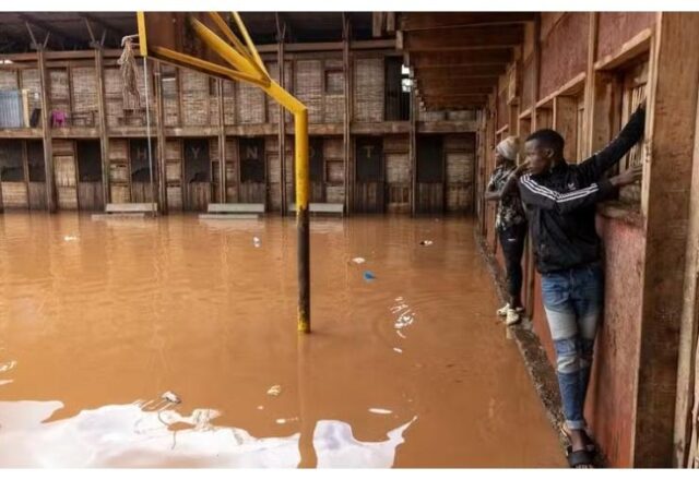 Rompimento de barragem deixa pelo menos 46 mortos no Quênia